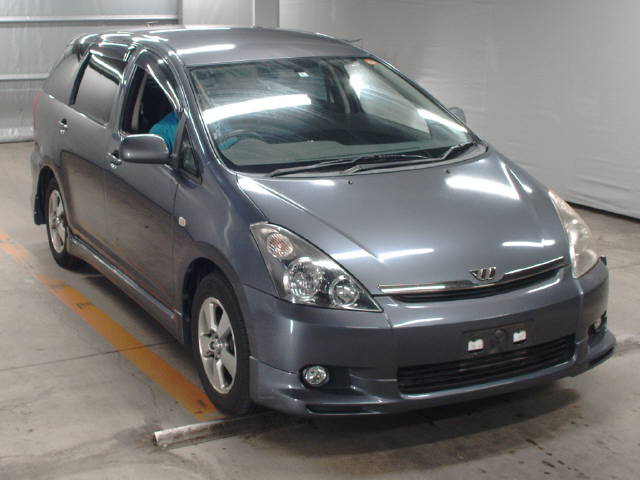 Автомобиль Toyota Wish ZNE10G 1ZZ-FE 2004 года в разбор