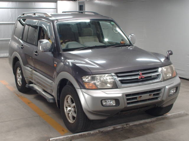 Автомобиль Mitsubishi Pajero V75W 6G74 1999 года в разбор