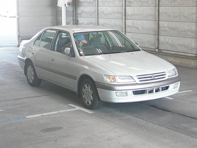 Автомобиль Toyota Corona Premio ST210 3S-FE 1997 года в разбор