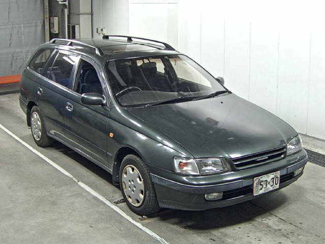 Автомобиль Toyota Caldina ST190G 4S-FE 1993 года в разбор