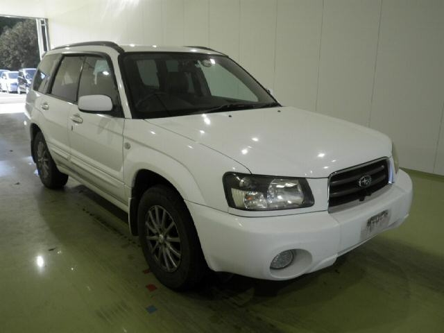 Автомобиль Subaru Forester SG5 EJ20 2004 года в разбор