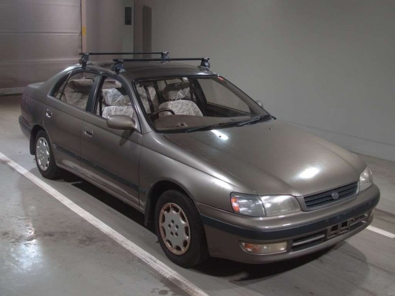 Автомобиль Toyota Corona ST190 4S-FE 1994 года в разбор