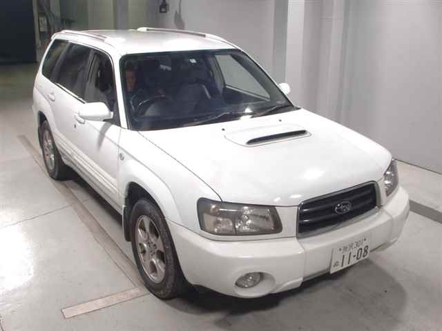 Автомобиль Subaru Forester SG5 EJ20-T 2002 года в разбор