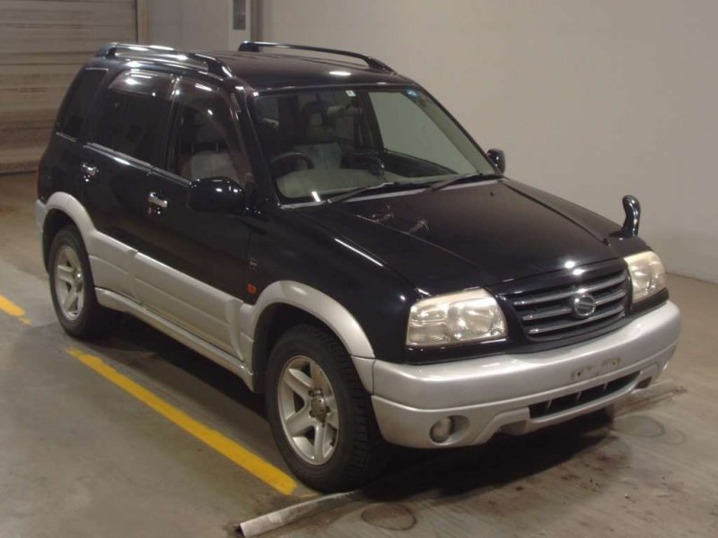 Автомобиль Suzuki Escudo TL52W J20A 2002 года в разбор