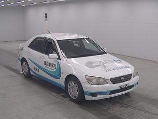 Автомобиль Toyota Altezza GXE10 1G-FE 2003 года в разбор