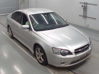 Автомобиль Subaru Legacy BL5 EJ20 2004 года в разбор