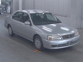 Автомобиль Nissan Bluebird QU14 QG18DE 2000 года в разбор