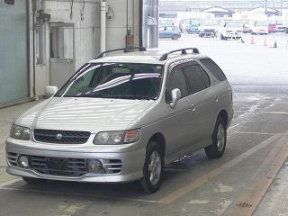 Автомобиль Nissan Rnessa NN30 SR20DET 1998 года в разбор