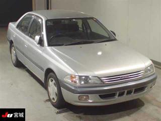 Автомобиль Toyota Carina AT211 7A-FE 1998 года в разбор