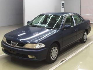 Автомобиль Toyota Carina AT211 7A-FE 1998 года в разбор