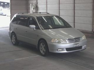 Автомобиль Honda Odyssey RA6 F23A 2000 года в разбор