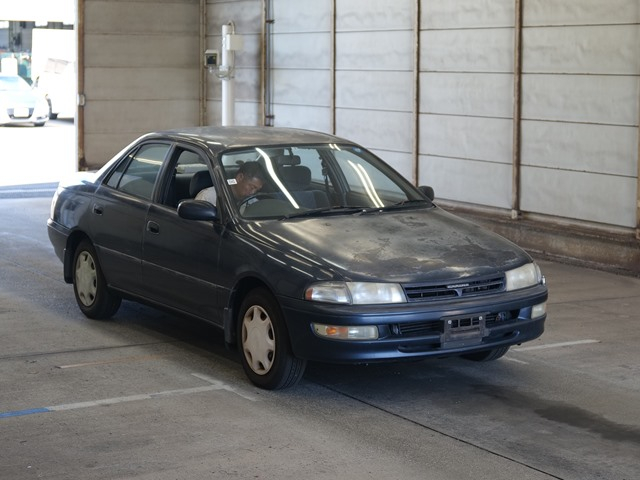 Автомобиль Toyota Carina AT191 7A-FE 1995 года в разбор