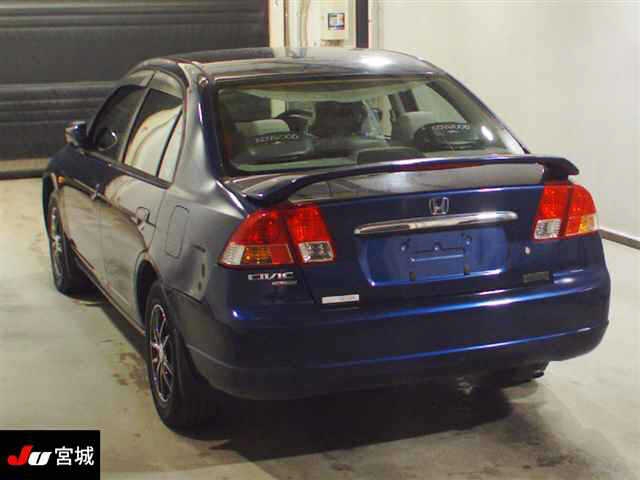 Автомобиль Honda Civic Ferio ES1 D15B 2002 года в разбор