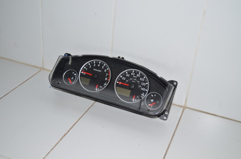 Панель приборов Pathfinder 2004-2014 R51