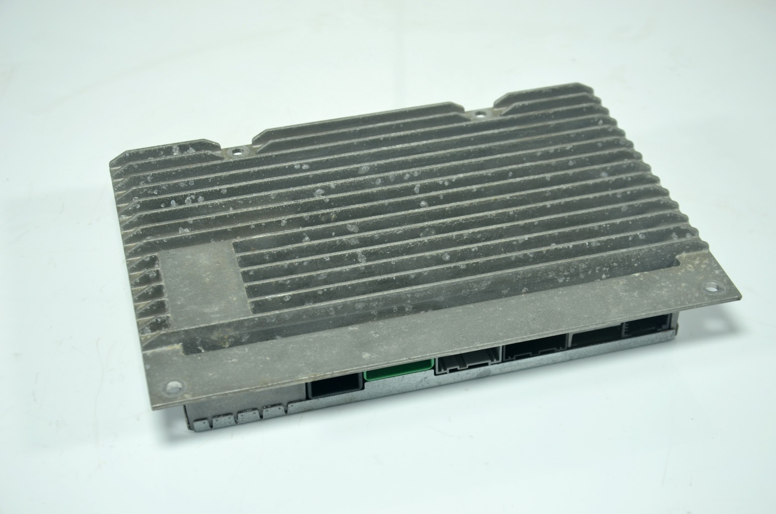 Усилитель акустической системы XQK500210