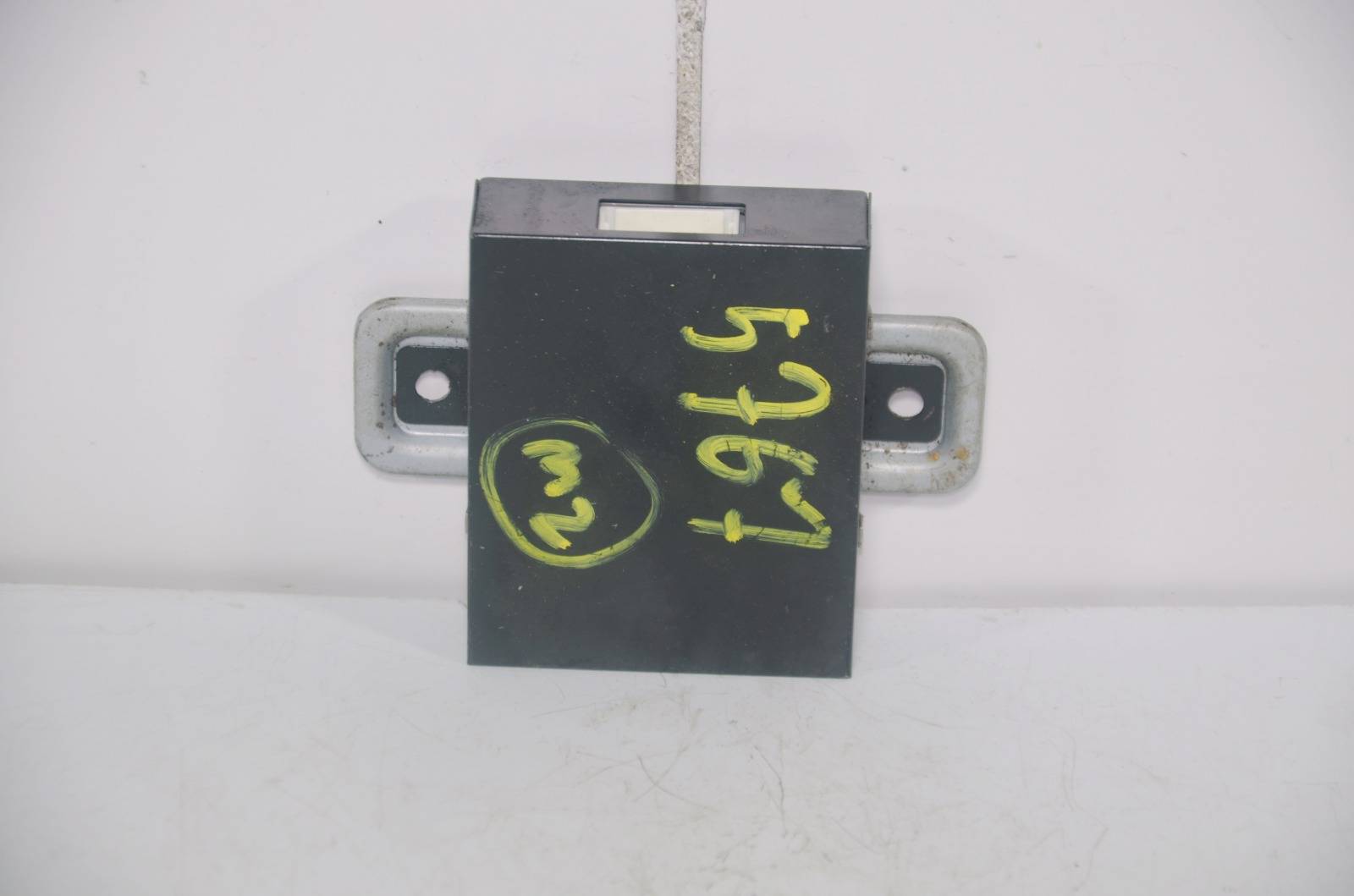 Запчасть блок управления подвеской NISSAN ARMADA 2003-2006 TA60 5.6L VK56DE 285817S602 Б/У Блок управления подвеской NISSAN ARMADA 2003-2006 TA60 5.6L VK56DE 285817S602 Б/У