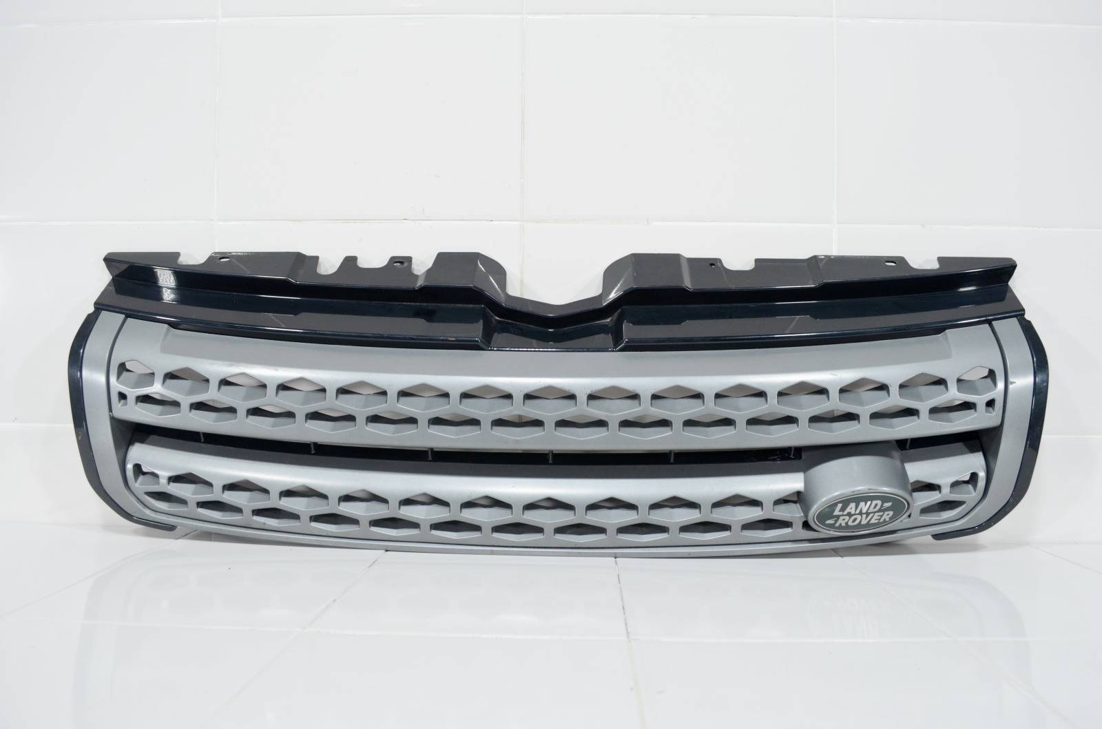 решетка радиатора GJ328L001A