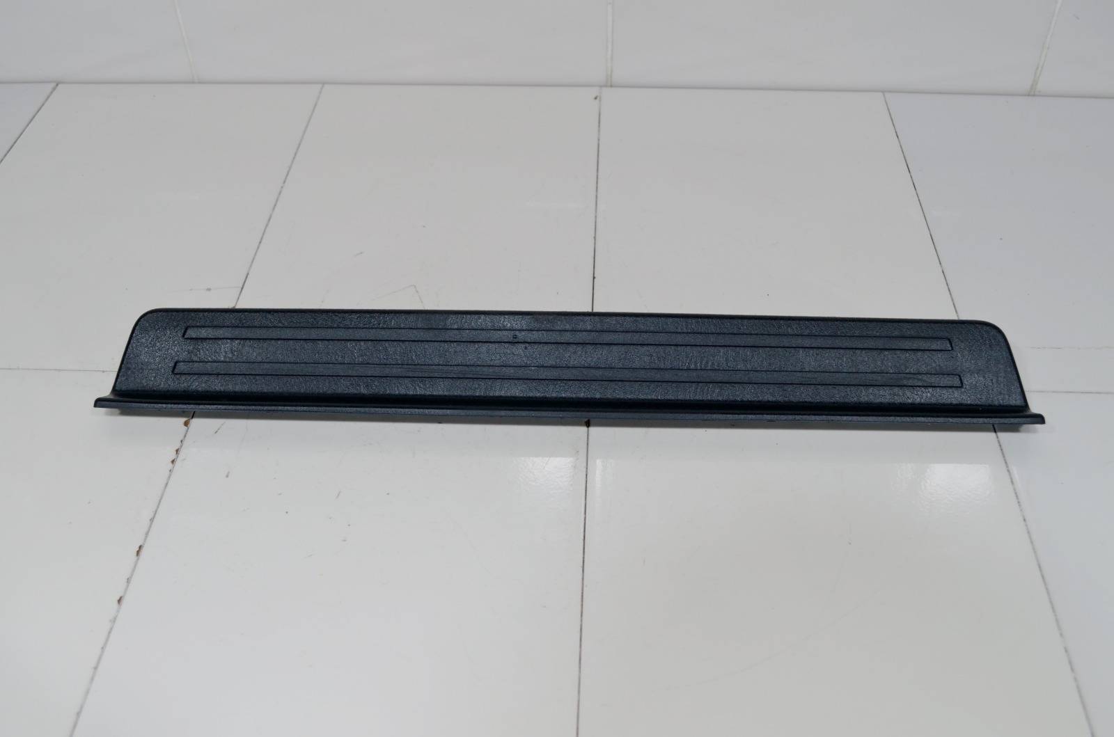 Накладка порога TD11687H0