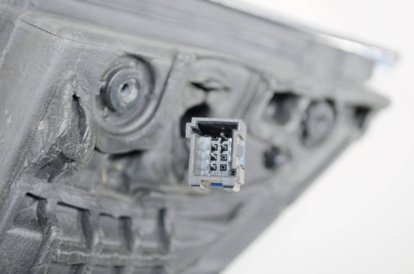 Зеркало левое YPSILON 2011+ 846