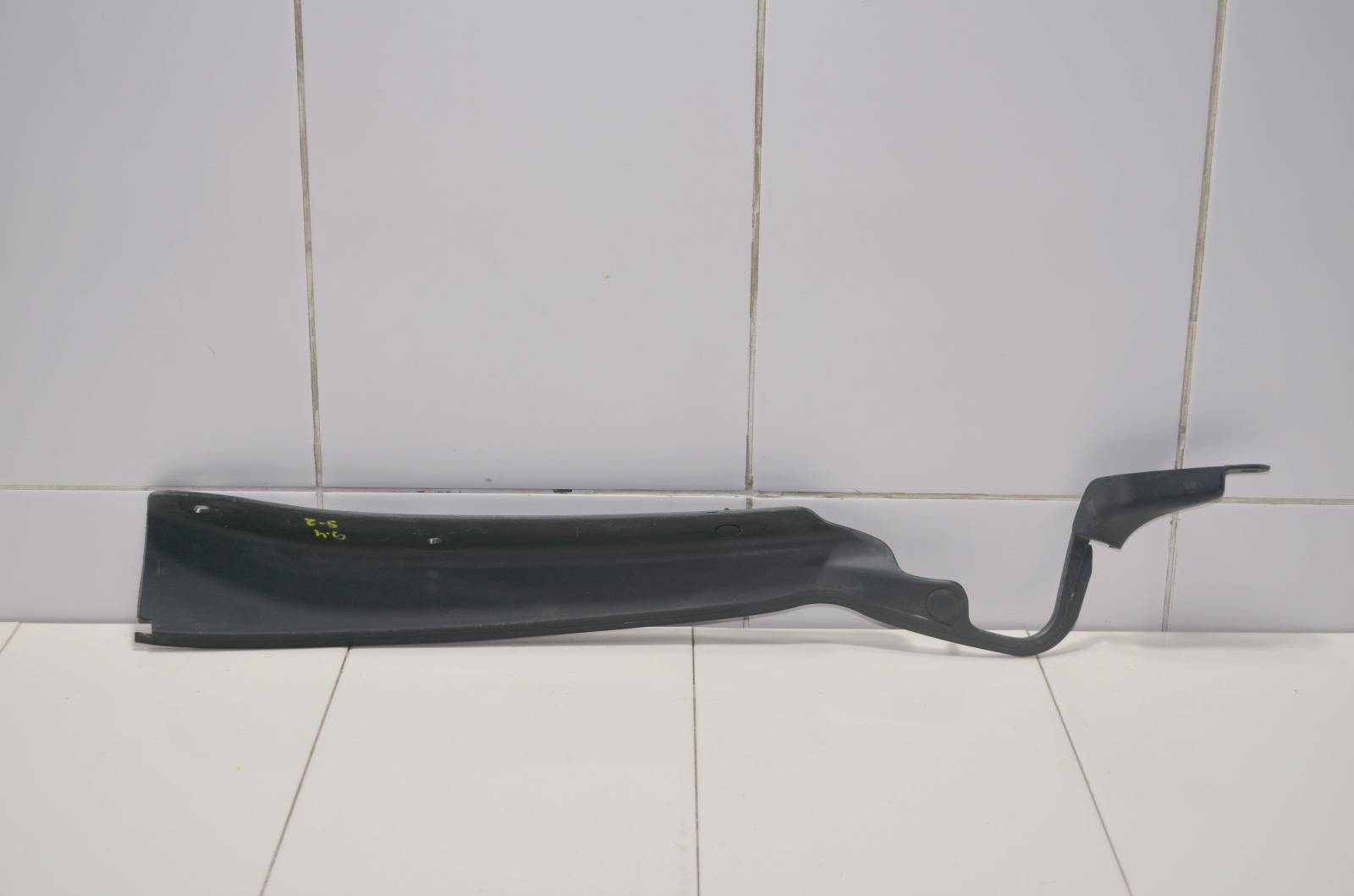 Датчик положения двери багажника KB8C626G0