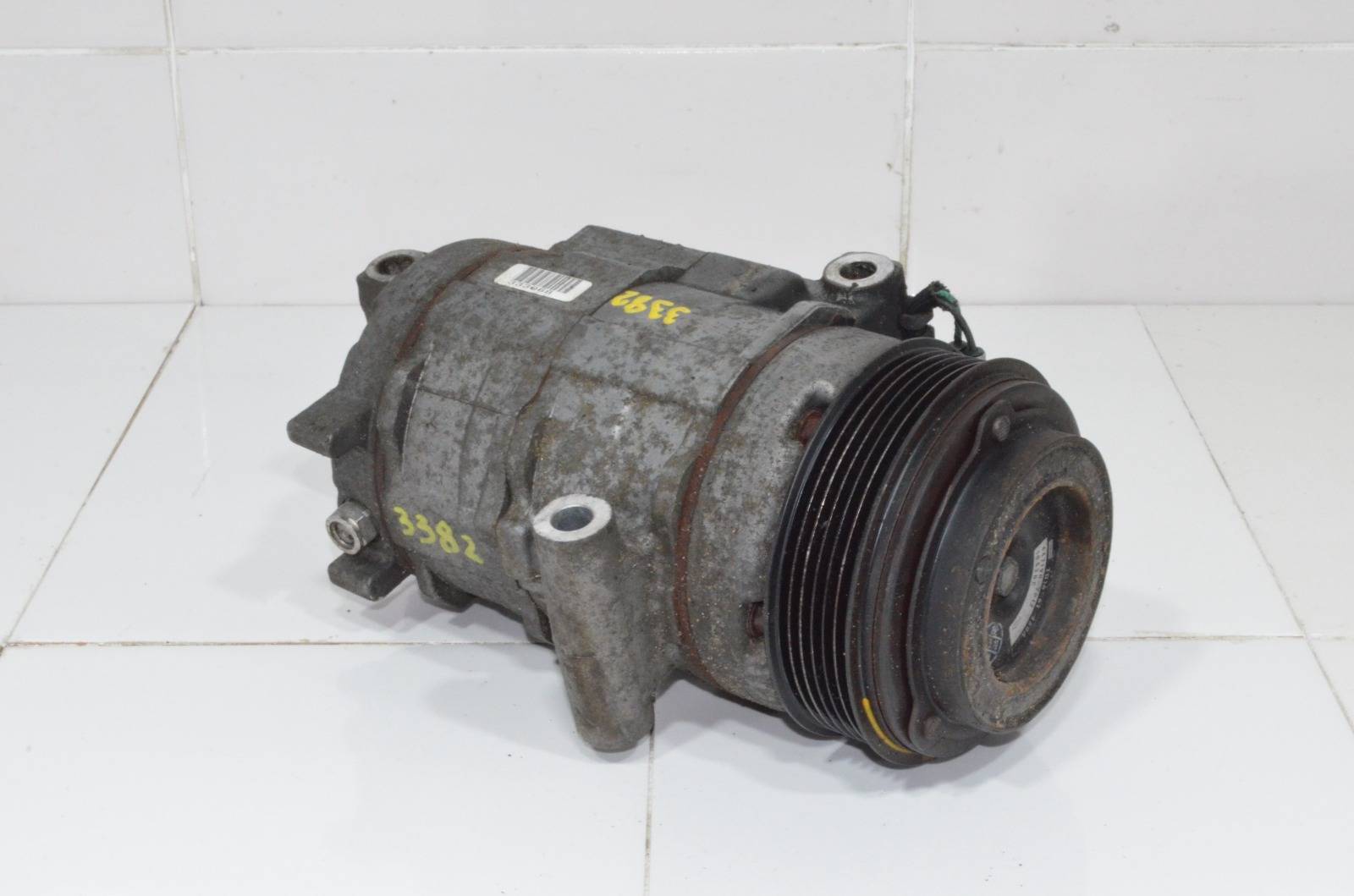 Компрессор (A/C) кондиционера TD1561450A