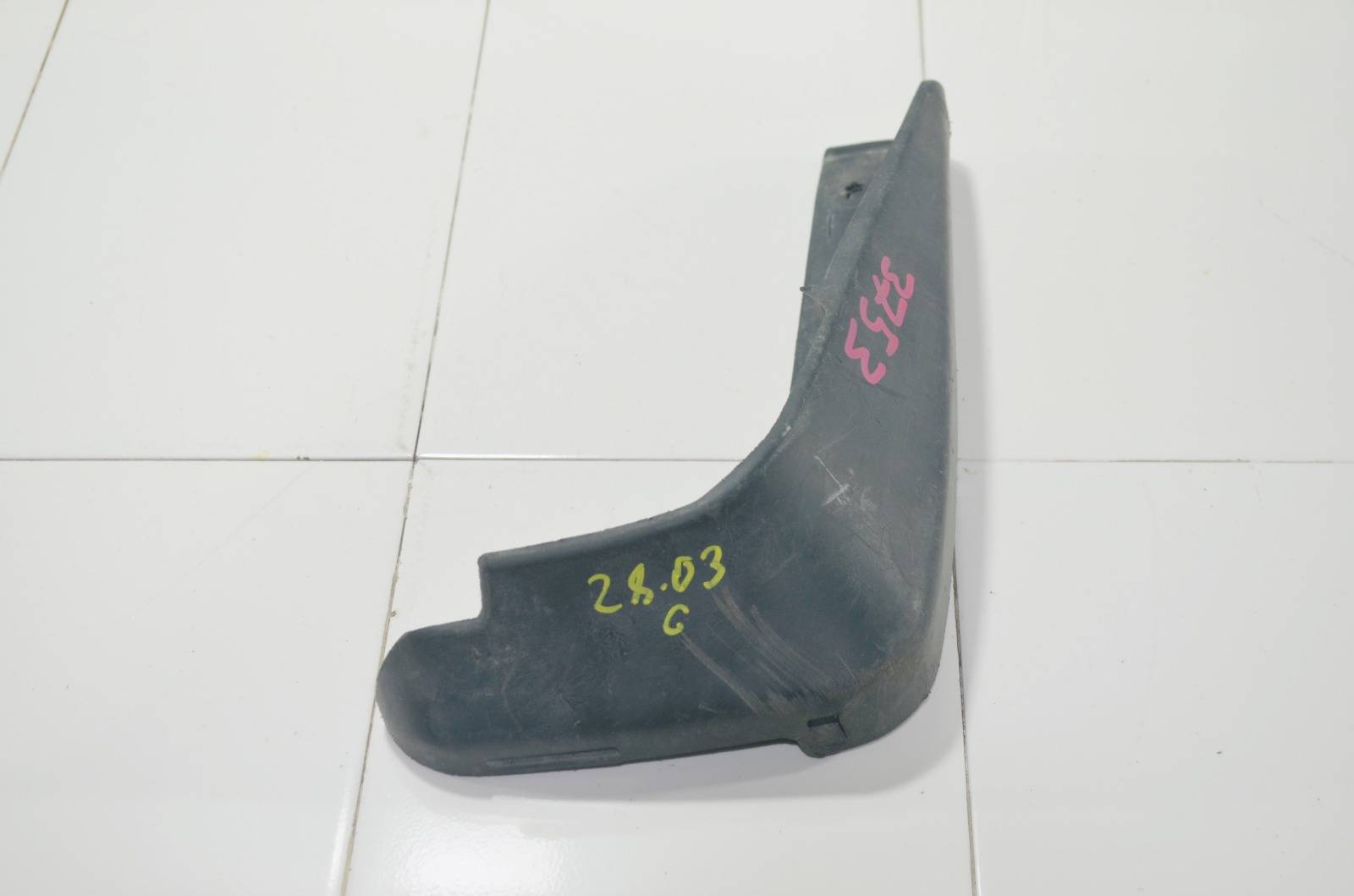 брызговик J101SAG010