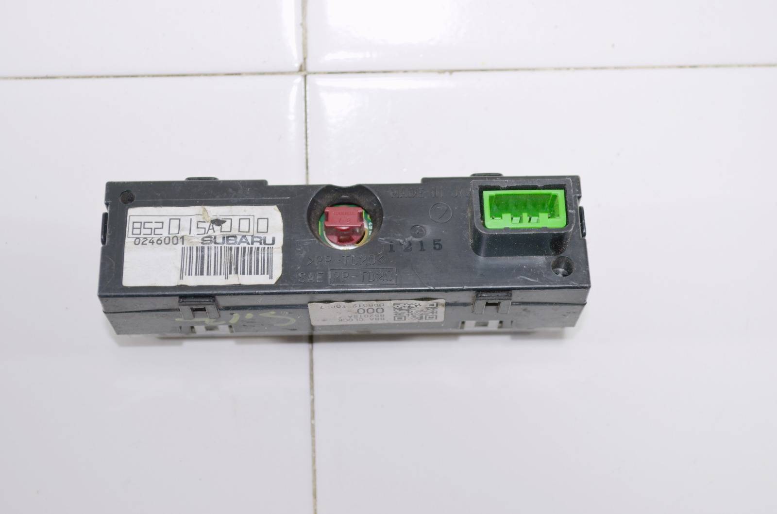 Часы 852015A000