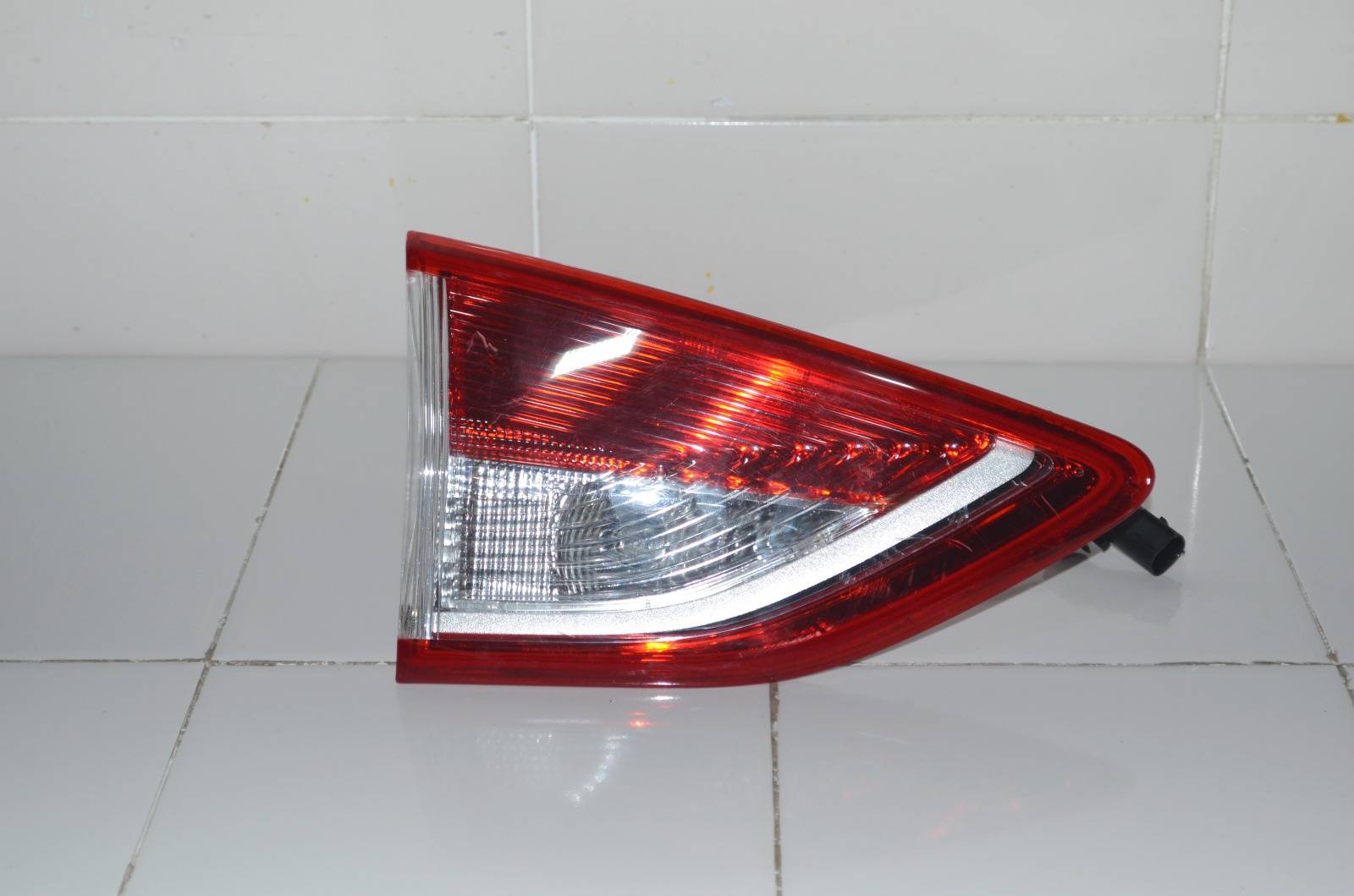 Фонарь CJ5Z13405A