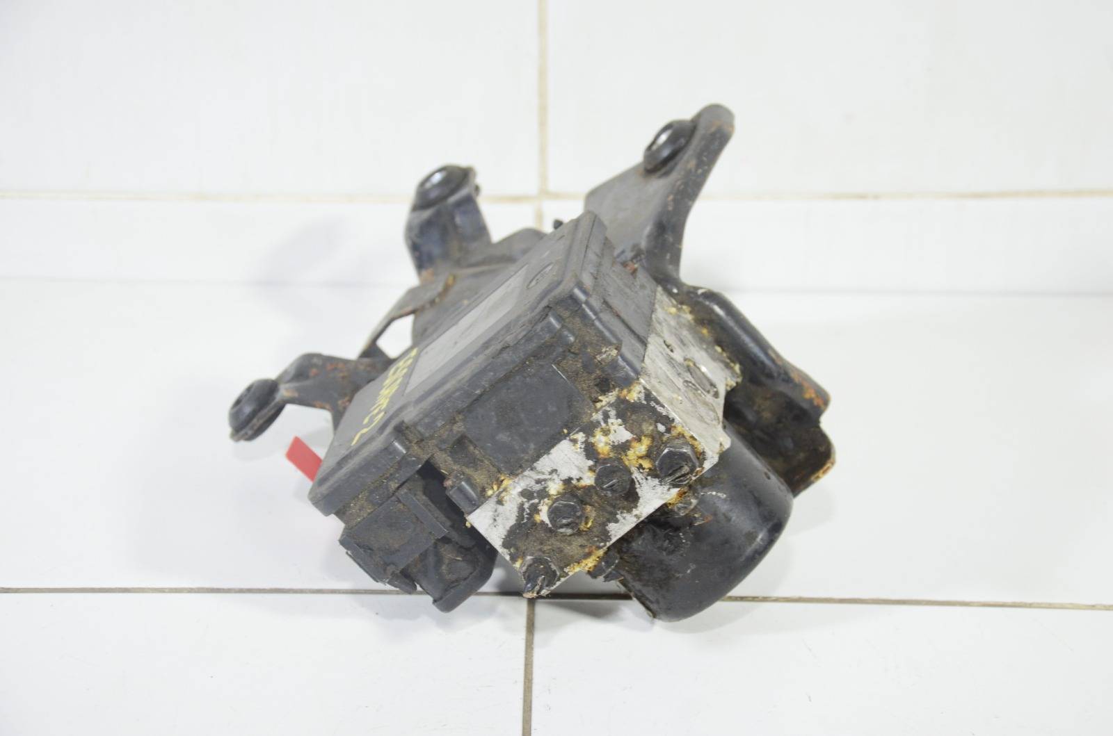 блок abs 6L8Z9C735BA