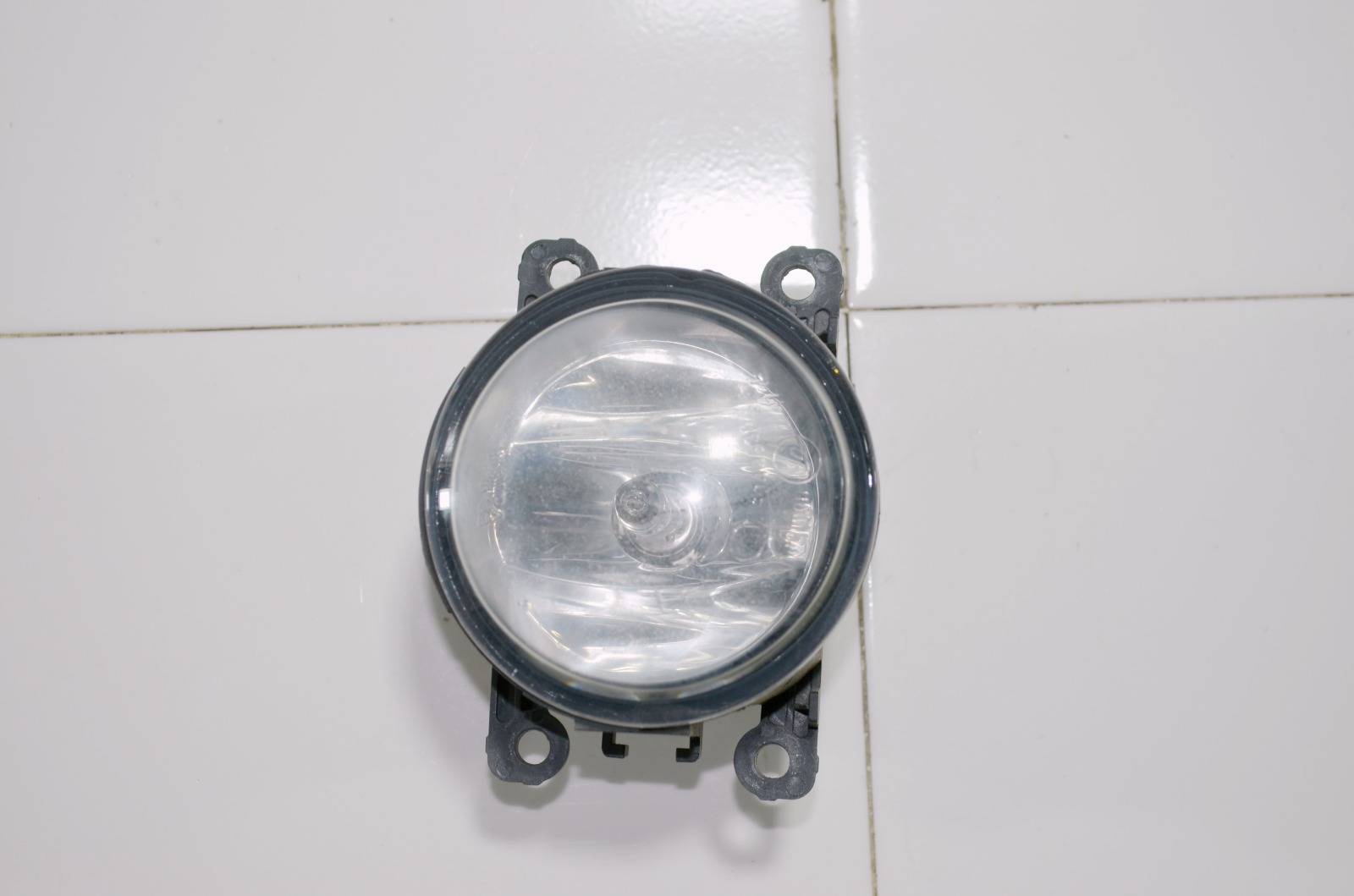 ПТФ 4F9Z15200AA