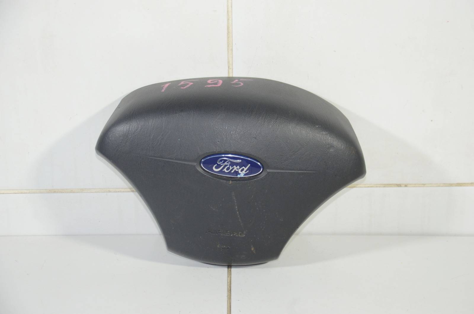 Подушка безопасности в руль YS41A148425AD