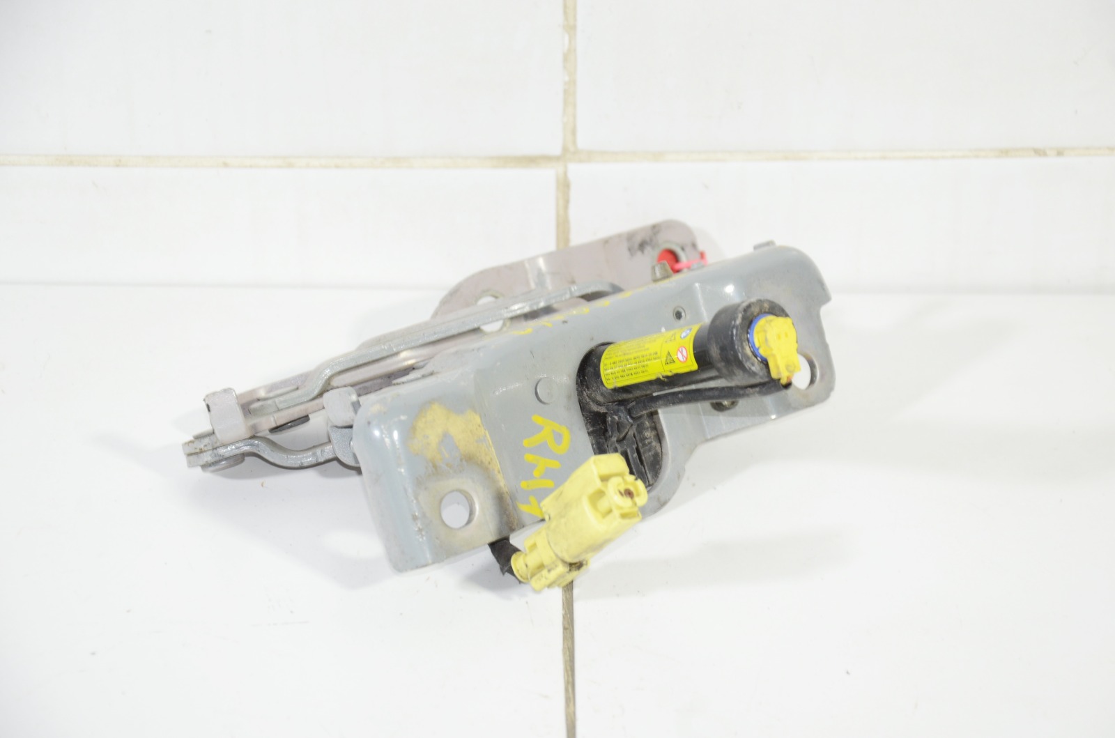 петля капота 79120D7000