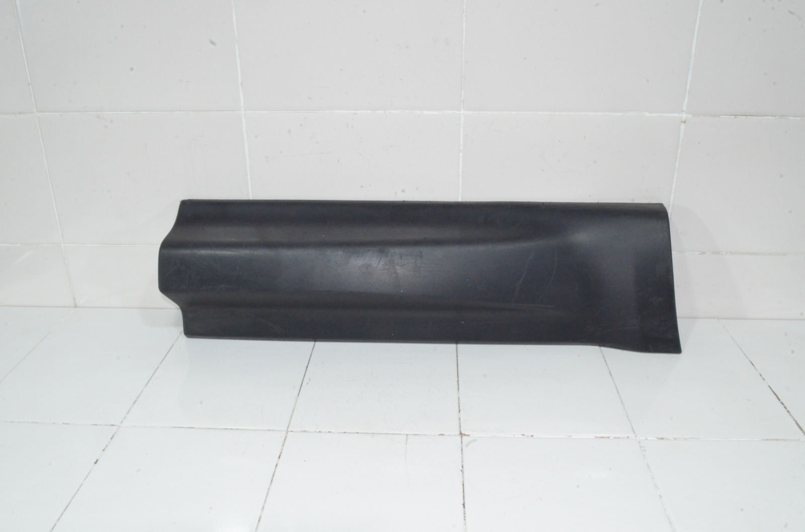 Накладка двери LR077405