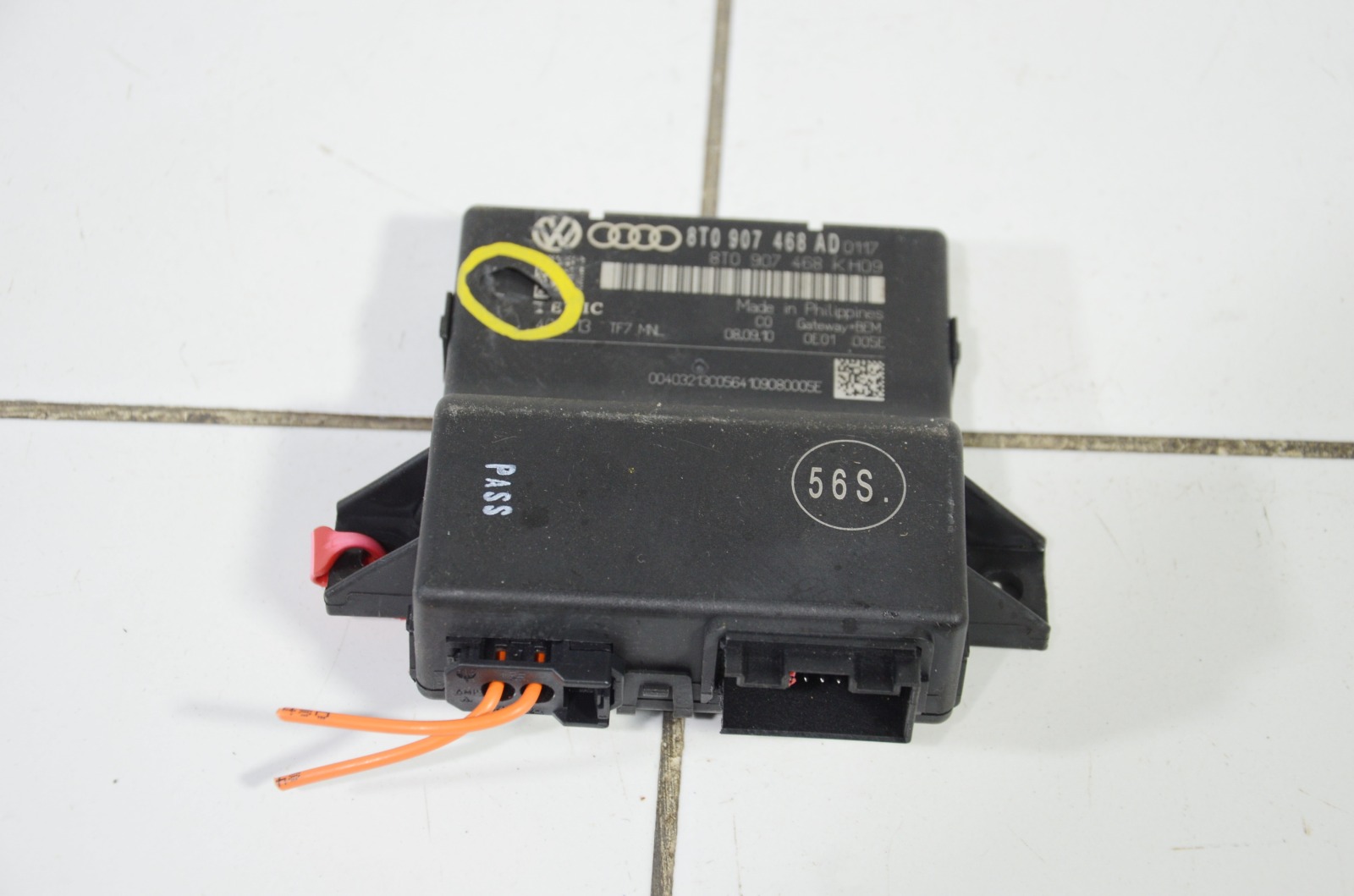 Блок управления интерфейсом 8T0907468AD