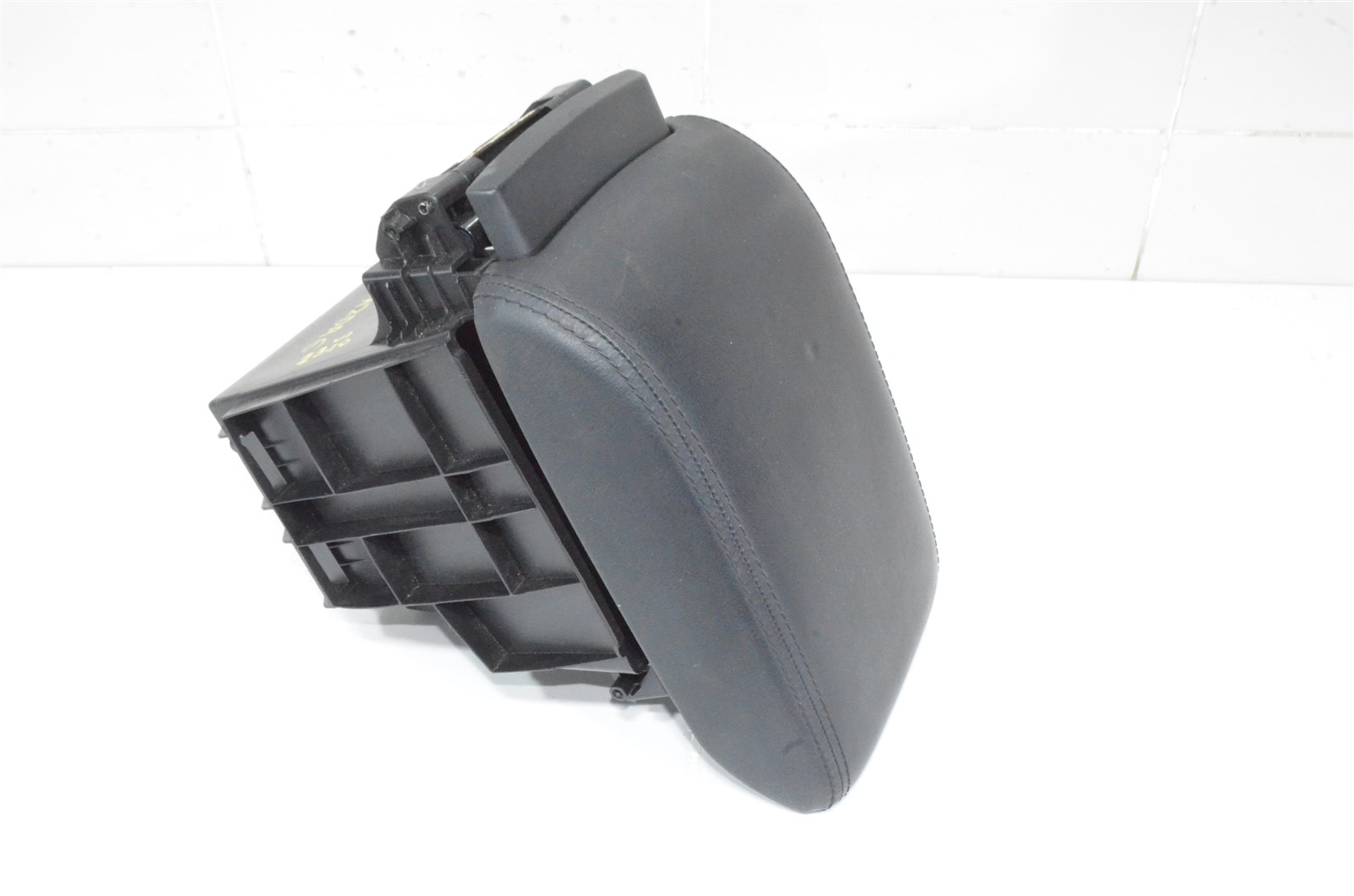 подлокотник GHP964450B02