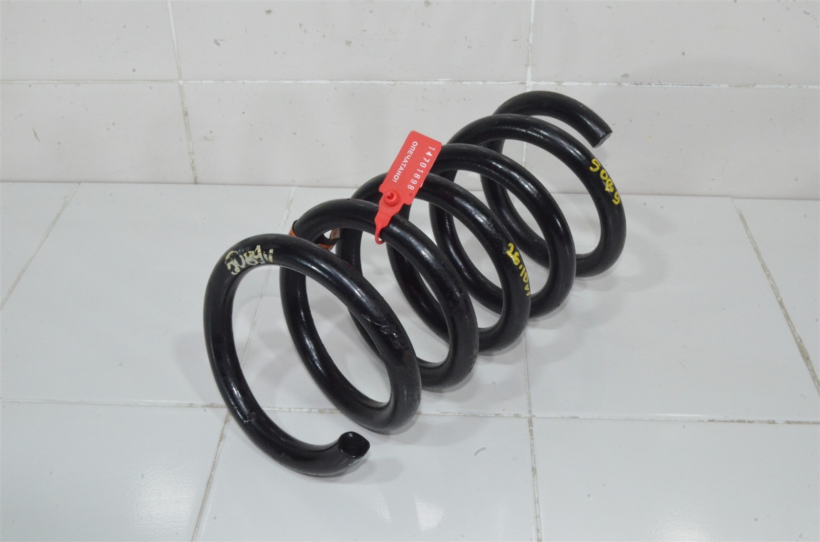 Пружина подвески 22808430
