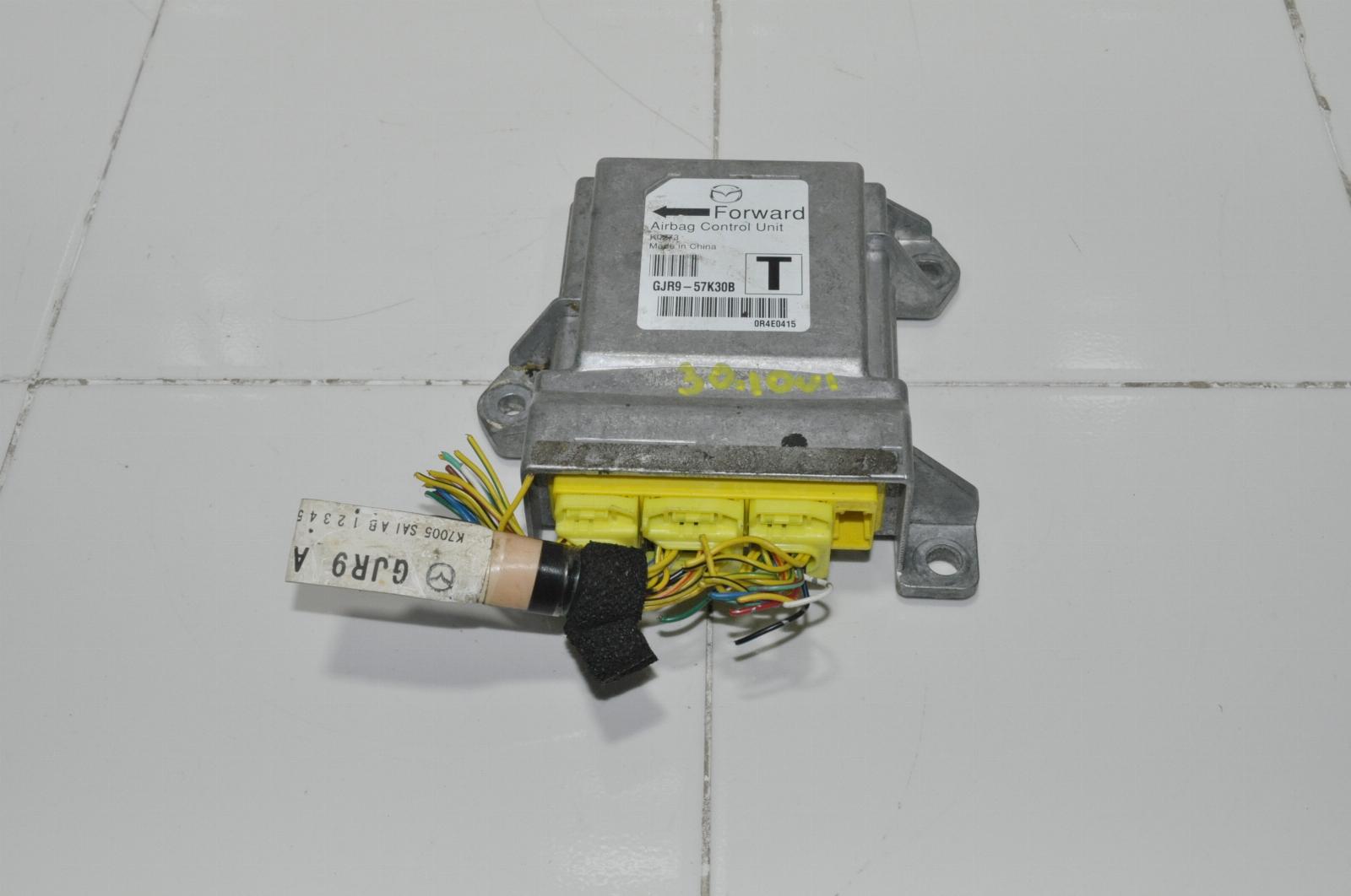 Блок управления airbag GJR957K30B