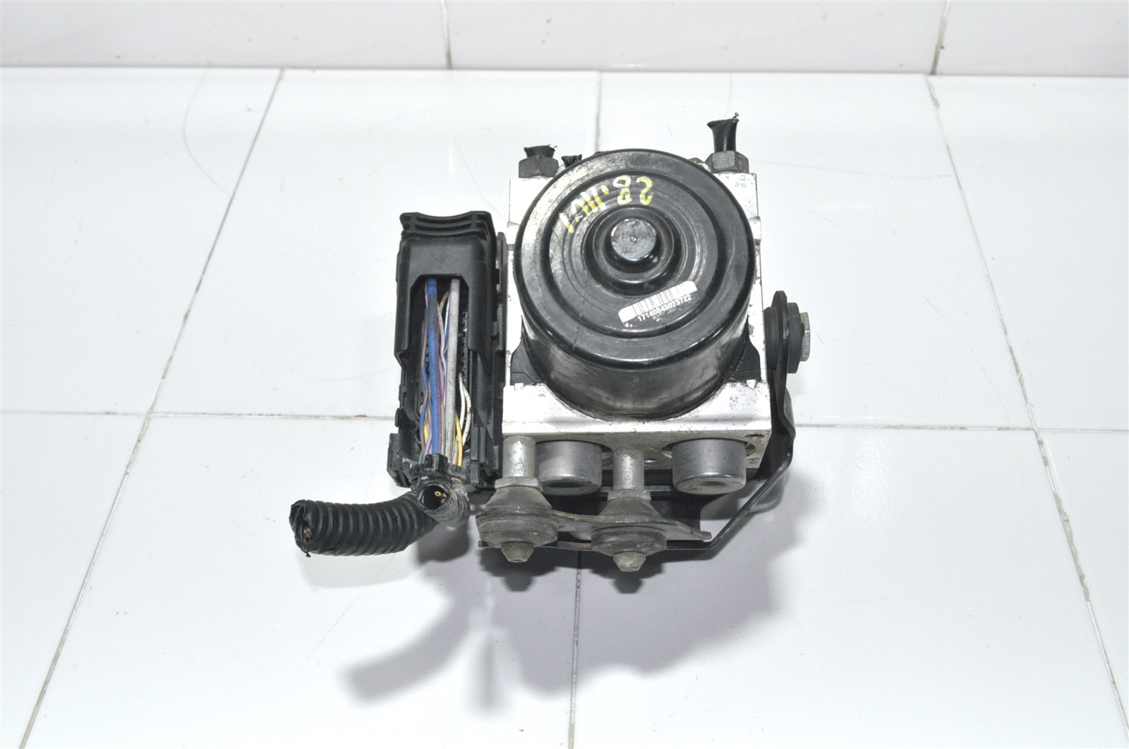 блок abs DB5Z2C215A