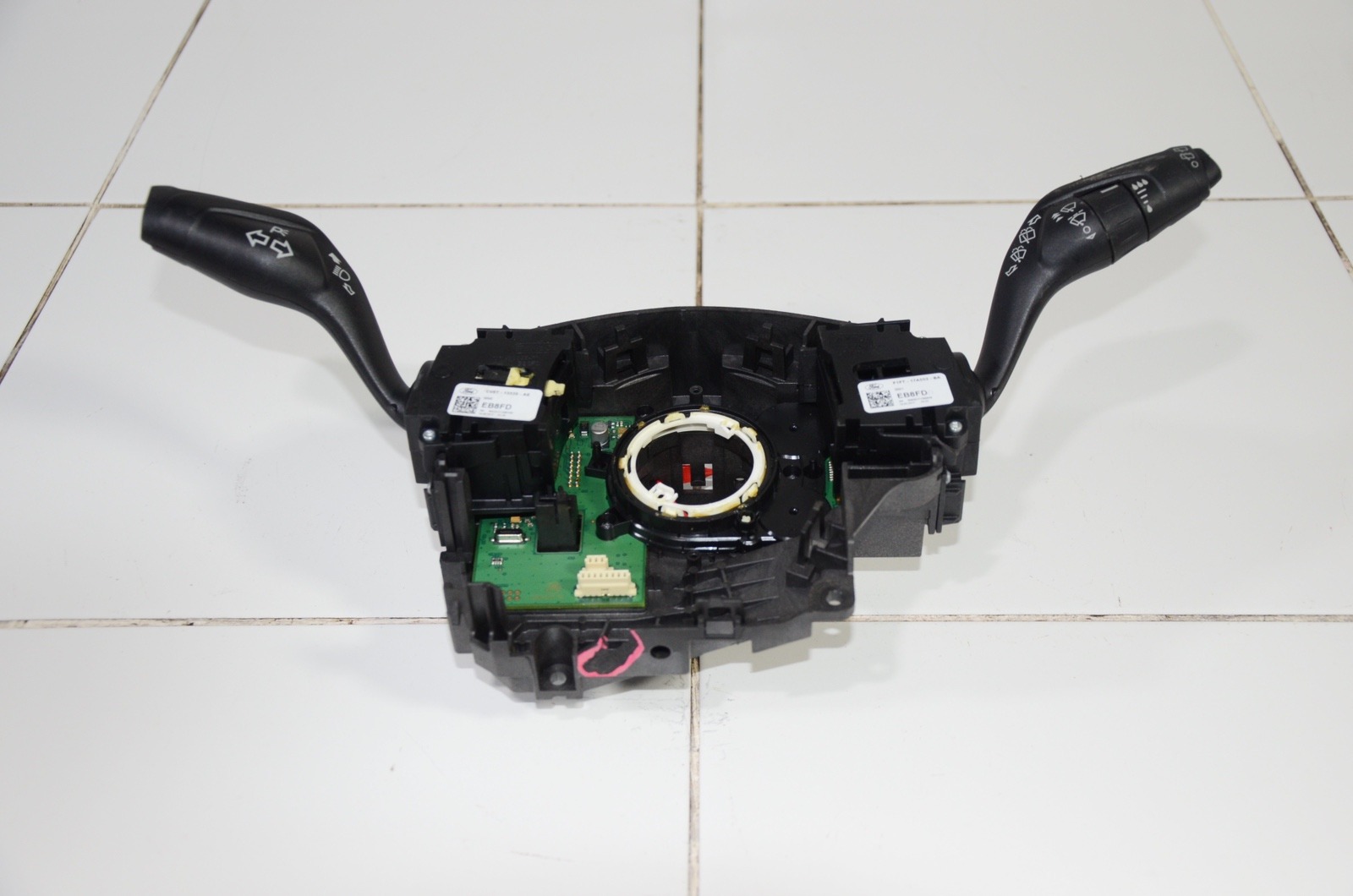 Блок подрулевых переключателей 1876432