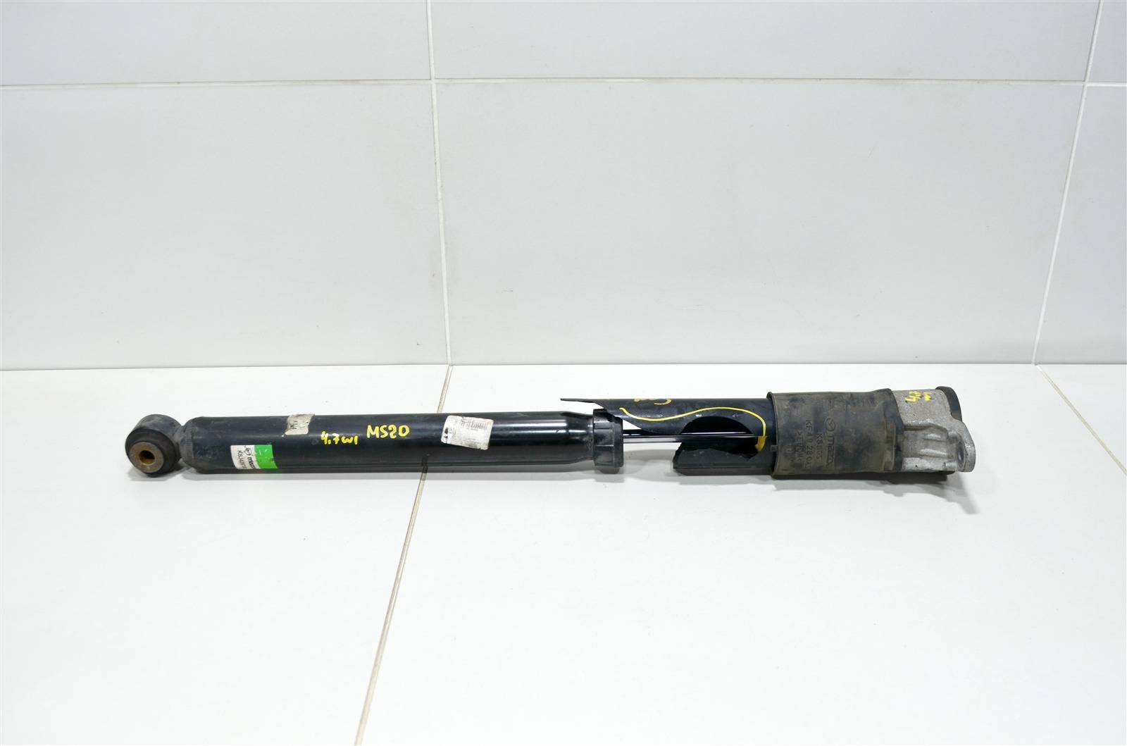 Амортизатор задний KSJ428700