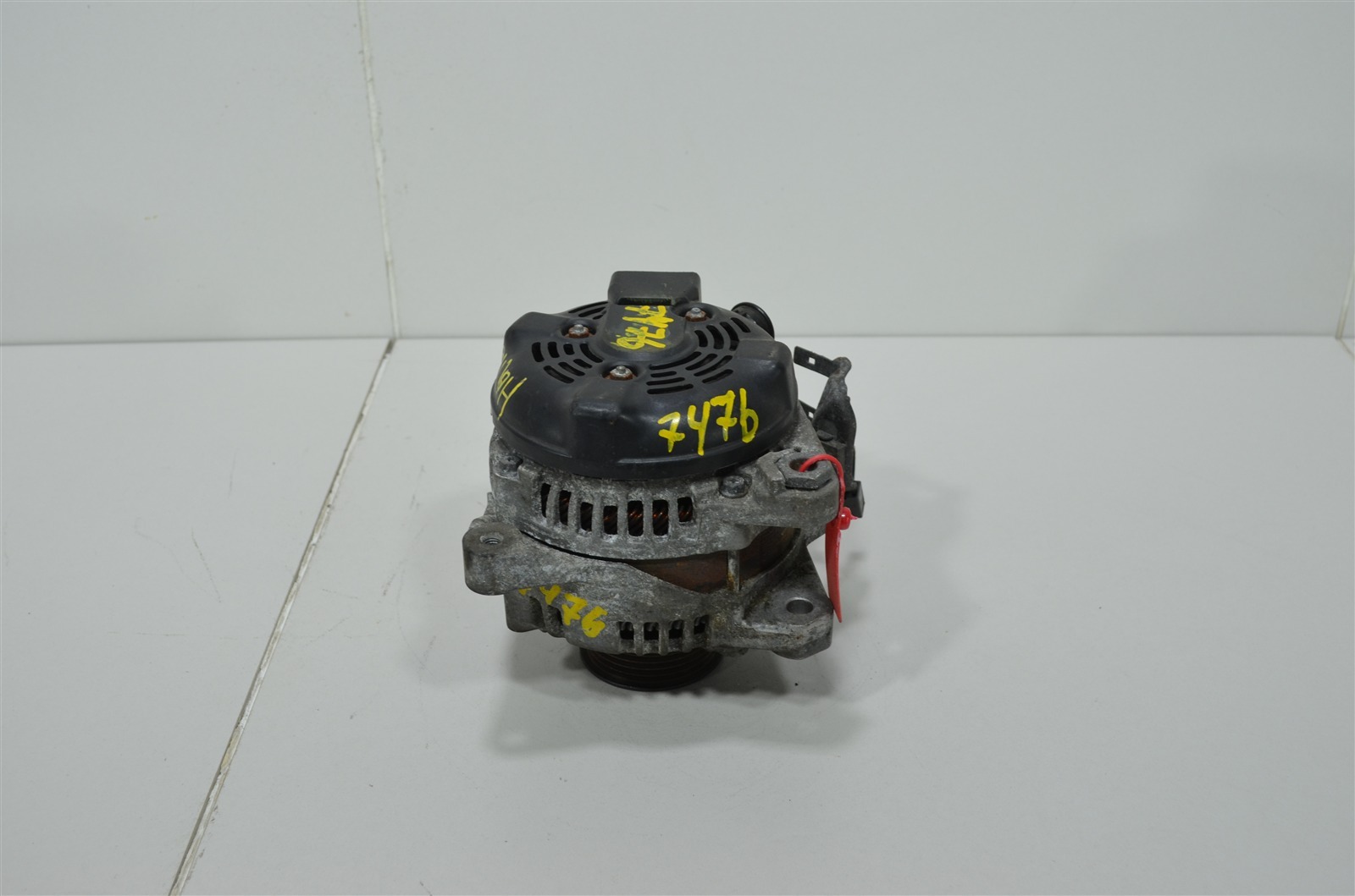 Генератор CAMRY 2001+ XV30