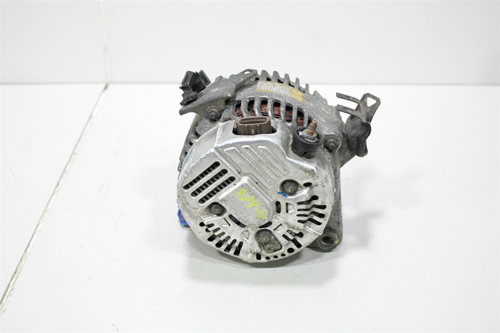 Генератор RAV 4 2000+ A20