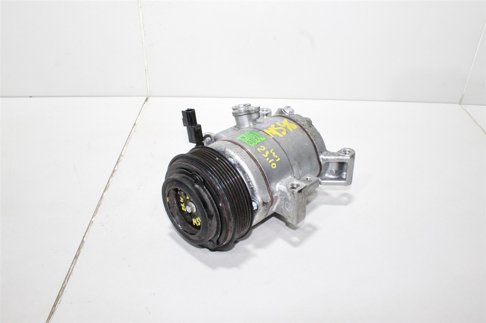 компрессор кондиционера KD4561450A