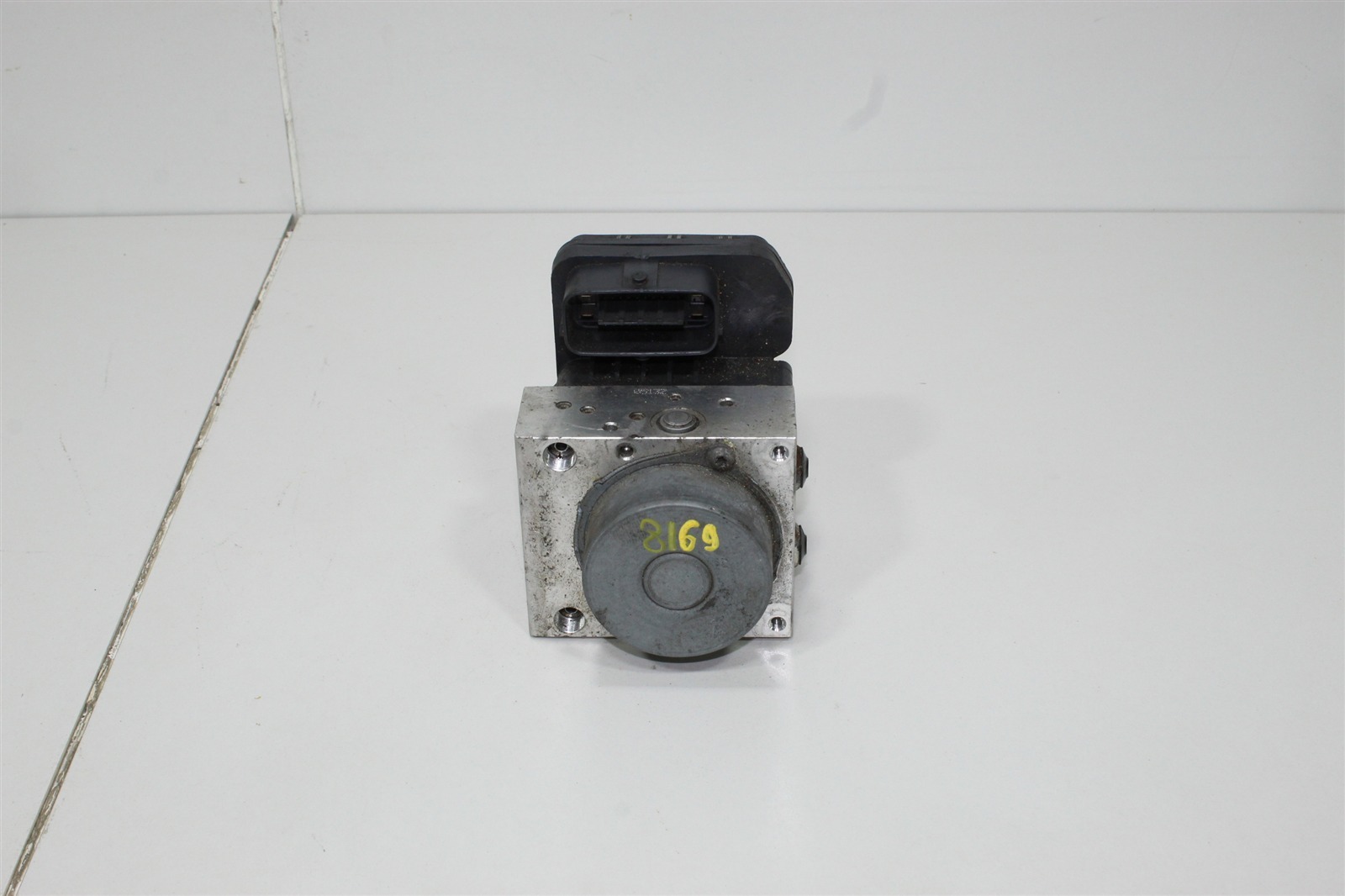 блок abs GHY9437A0H