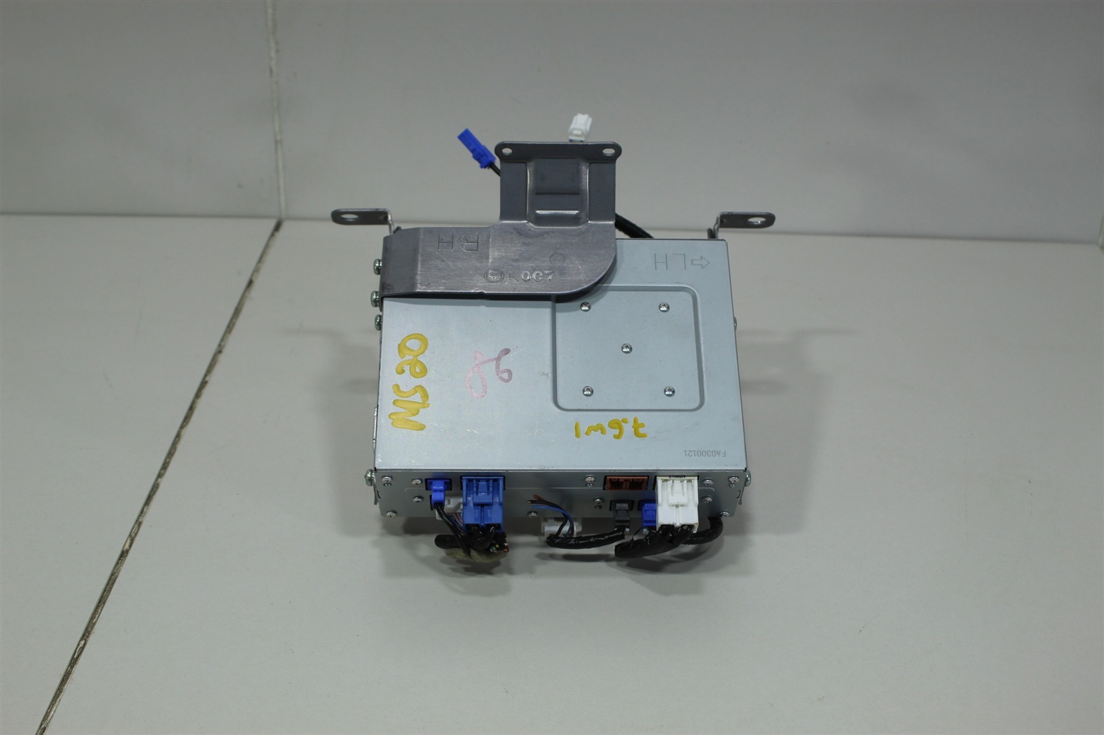 Блок управления магнитолой KFV1669C0J