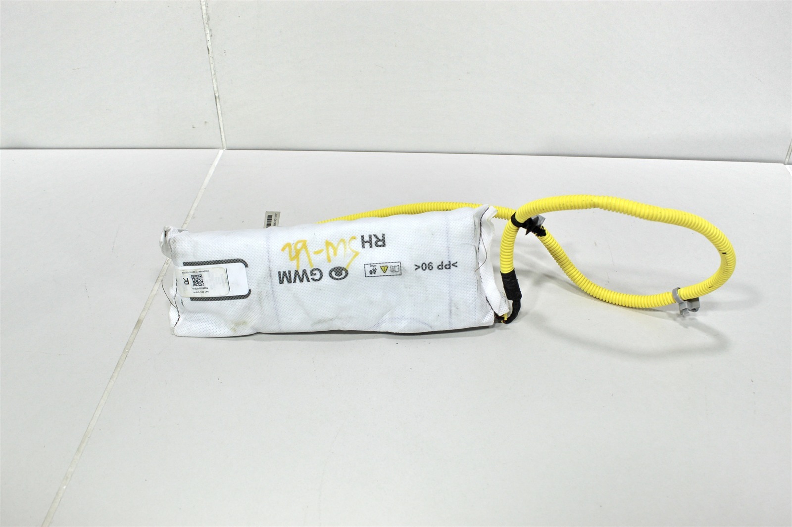 Подушка безопасности в сиденье 5820220XST01A