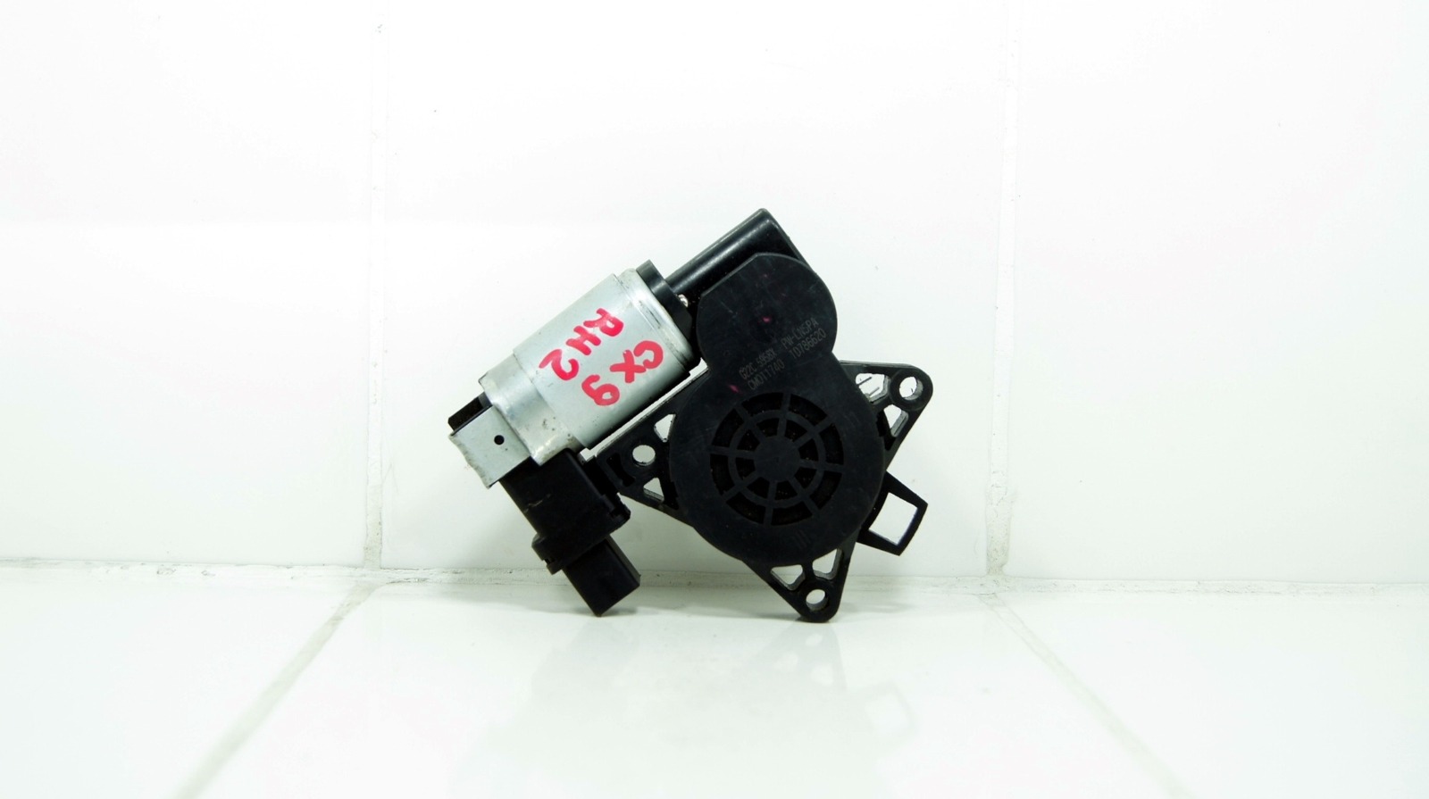 Моторчик стеклоподъемника G22C5958X