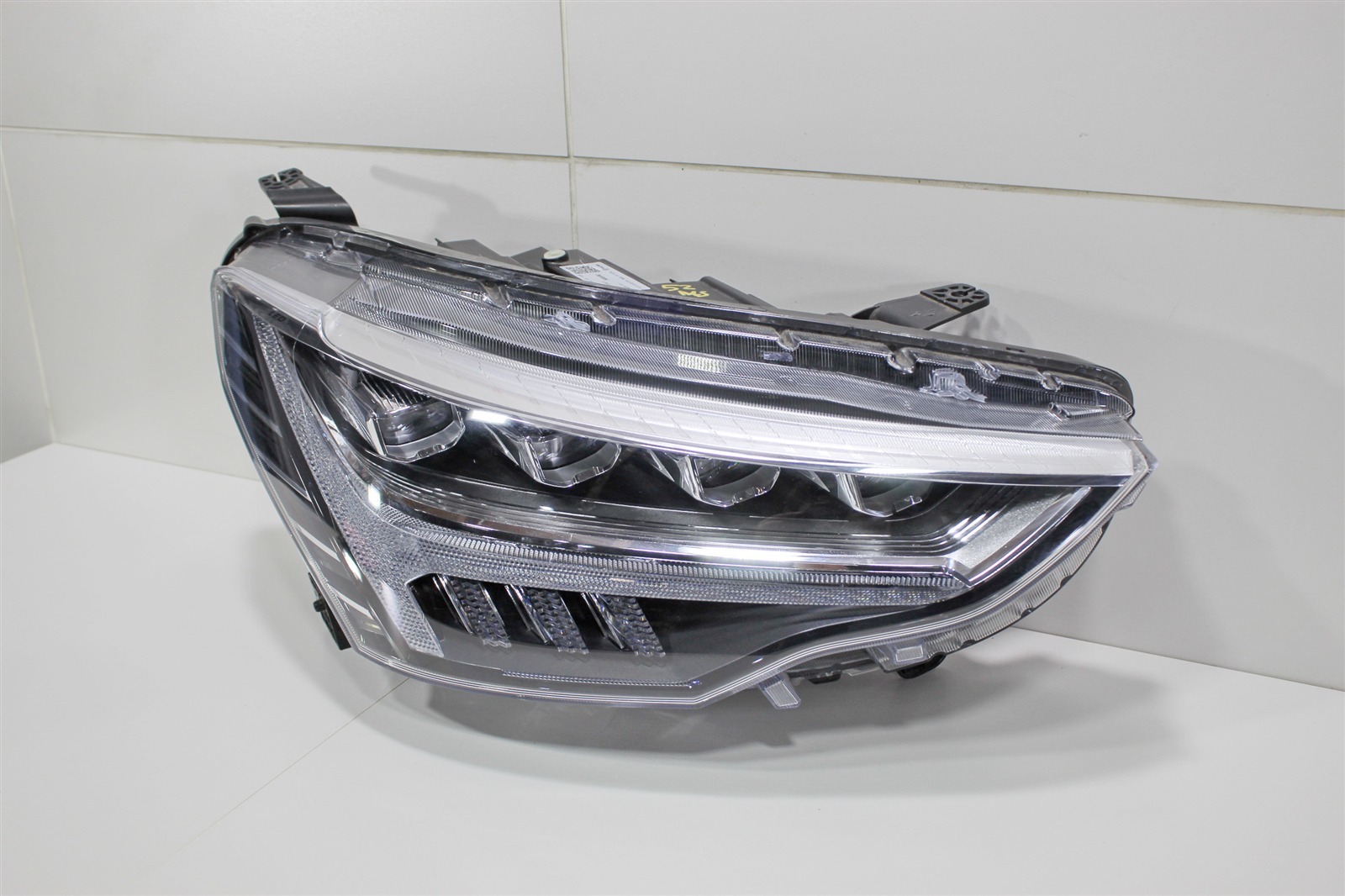 фара 4121105XST10A