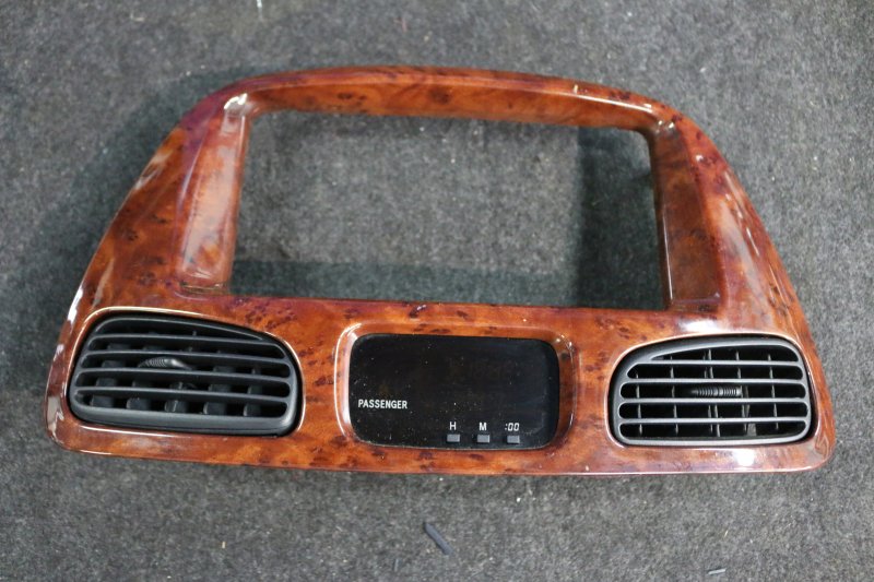 Рамка магнитолы Toyota Noah SR50 3S 2001 (б/у)