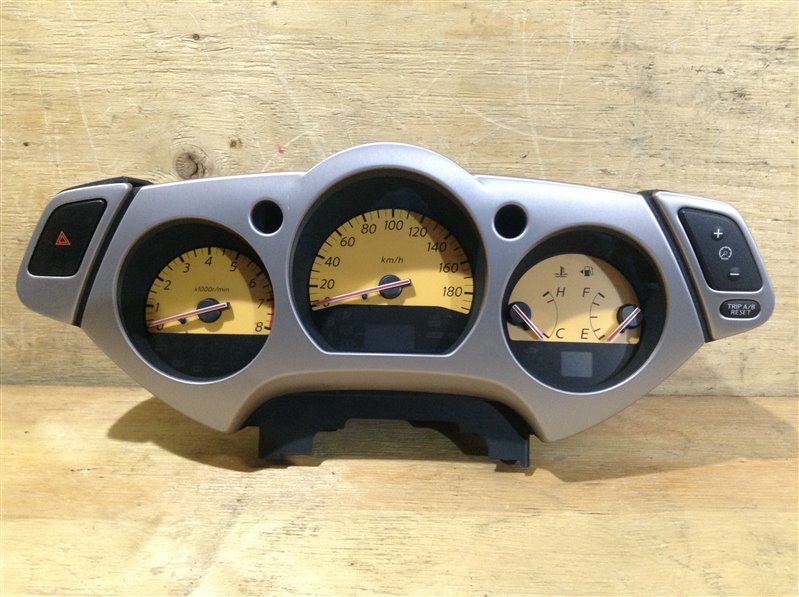 Панель приборов Nissan Murano PZ50 VQ35DE 2004 72714 (б/у)